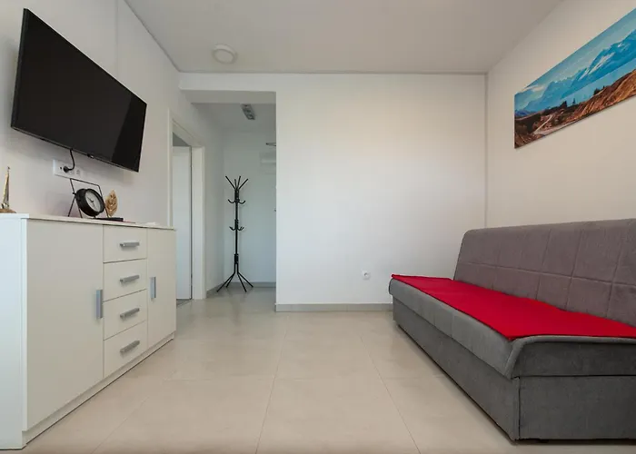Appartement In With Wifi Bibinje